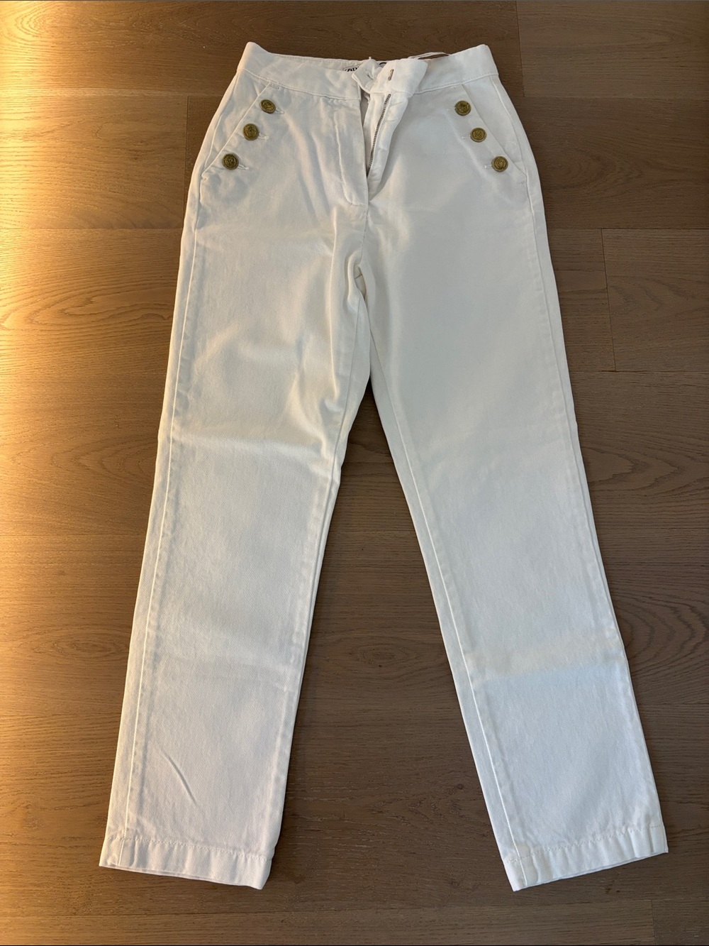 Zara White Straight-Leg Sailor-Style Jeans with Gold Buttons